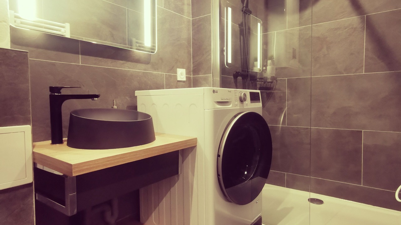 Photo of Others in La Demi - Lune