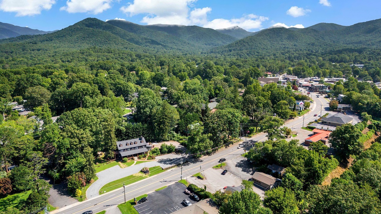 Photo of Outdoor in Black Mountain