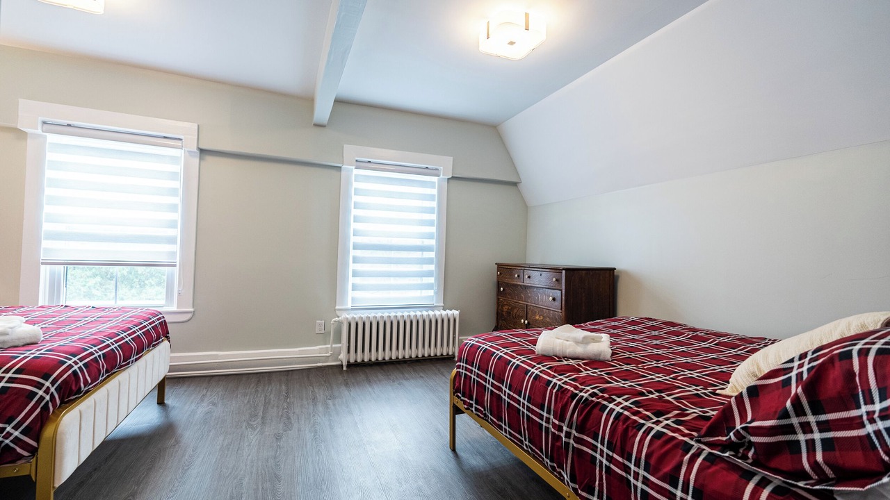 Photo of Bedroom in Alexandria