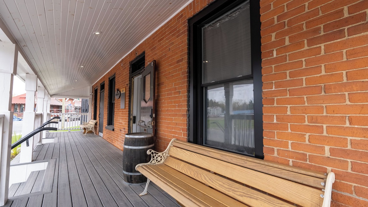 Photo of Outdoor in Alexandria