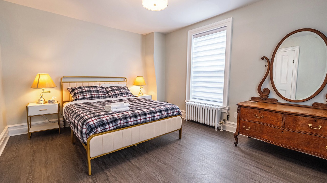 Photo of Bedroom in Alexandria