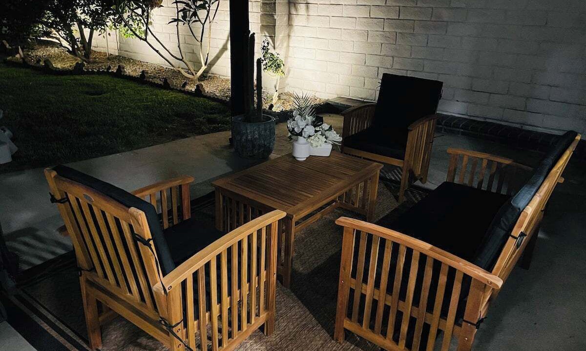 Photo of Outdoor in Canoga Park