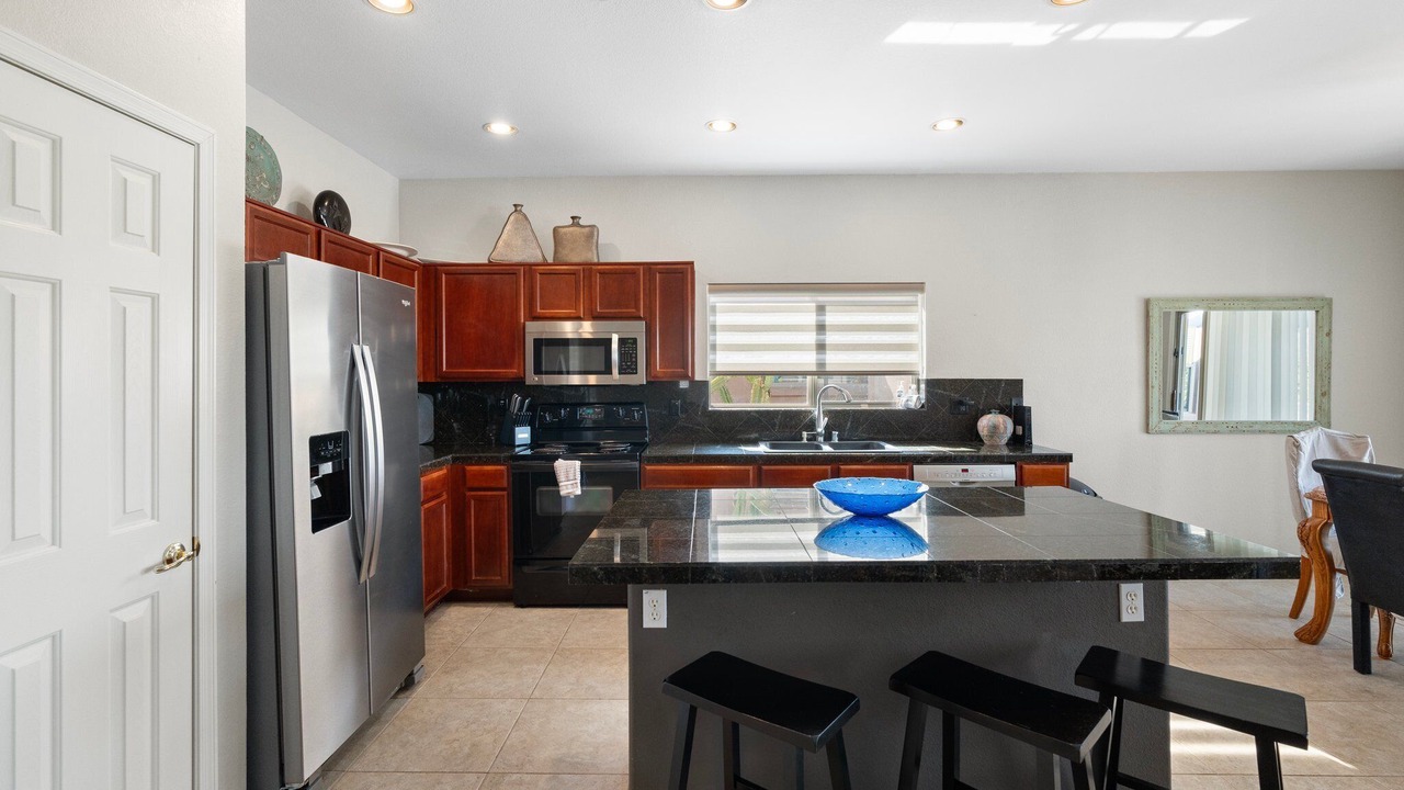Photo of Kitchen in Legend Trail