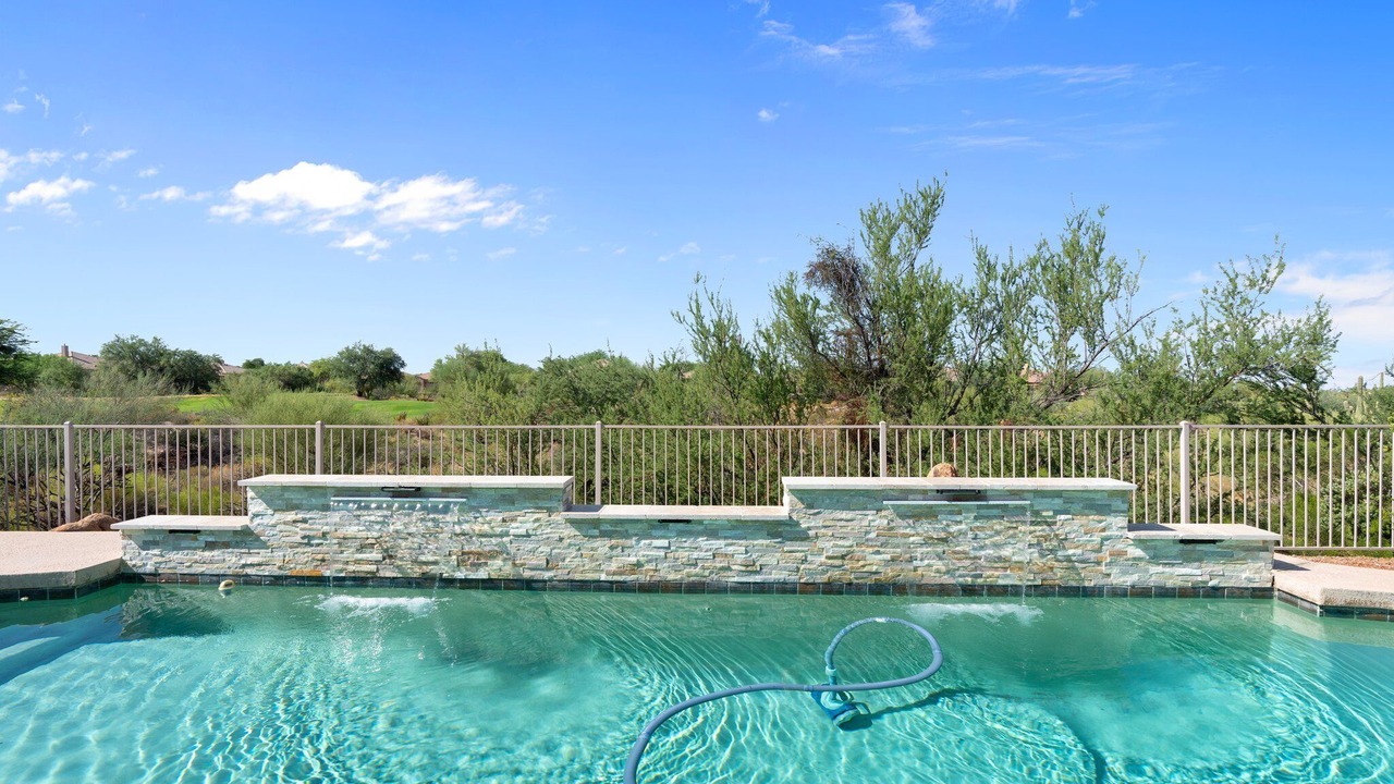 Photo of Outdoor in Legend Trail