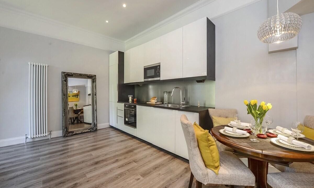 Photo of Kitchen in Ealing Common