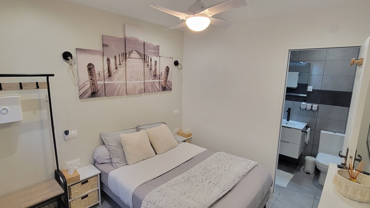 Photo of Bedroom in Ferrieres-les-Verreries