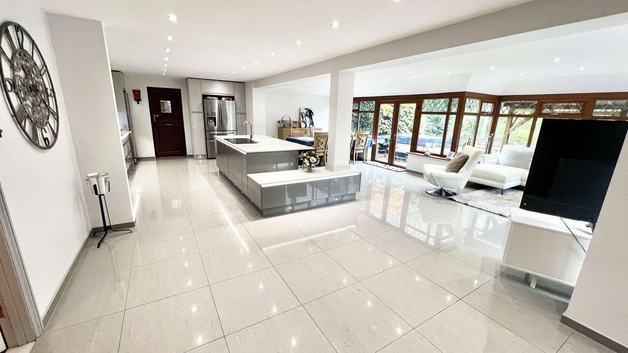 Photo of Kitchen in Waterlooville