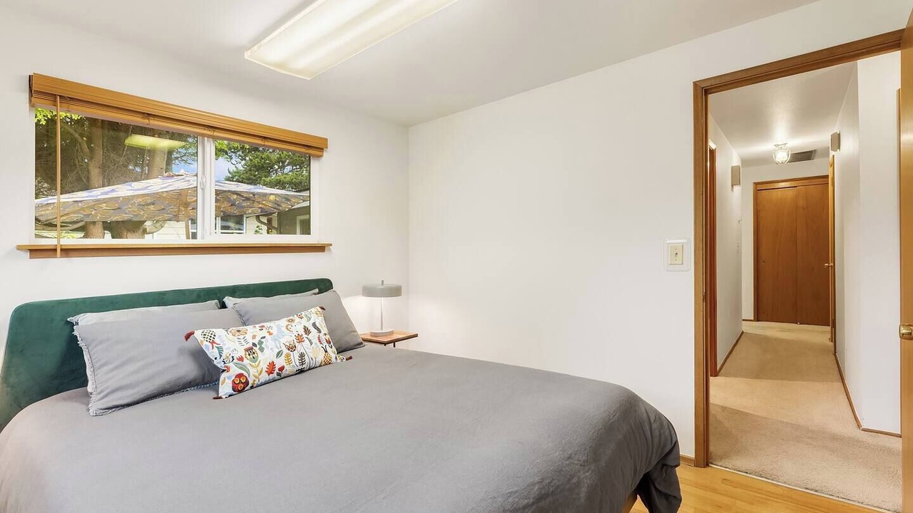 Photo of Others in White Center