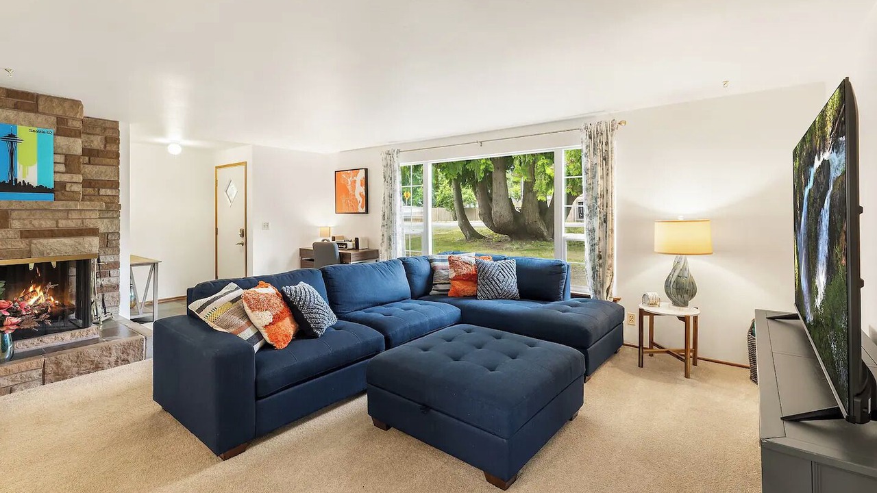 Photo of Livingroom in White Center