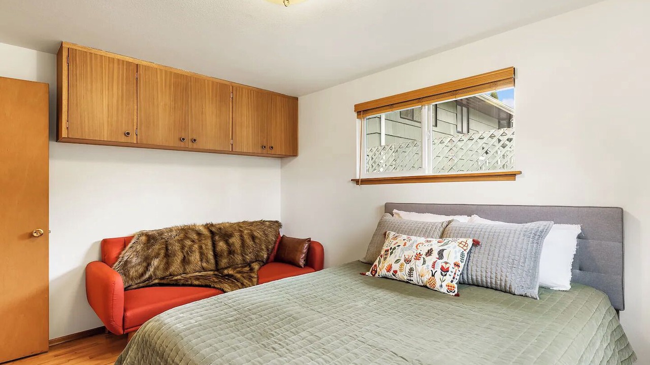 Photo of Others in White Center