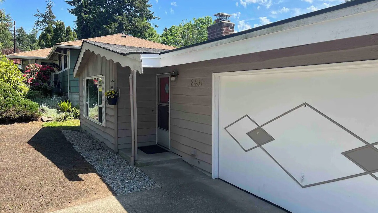 Photo of Outdoor in White Center