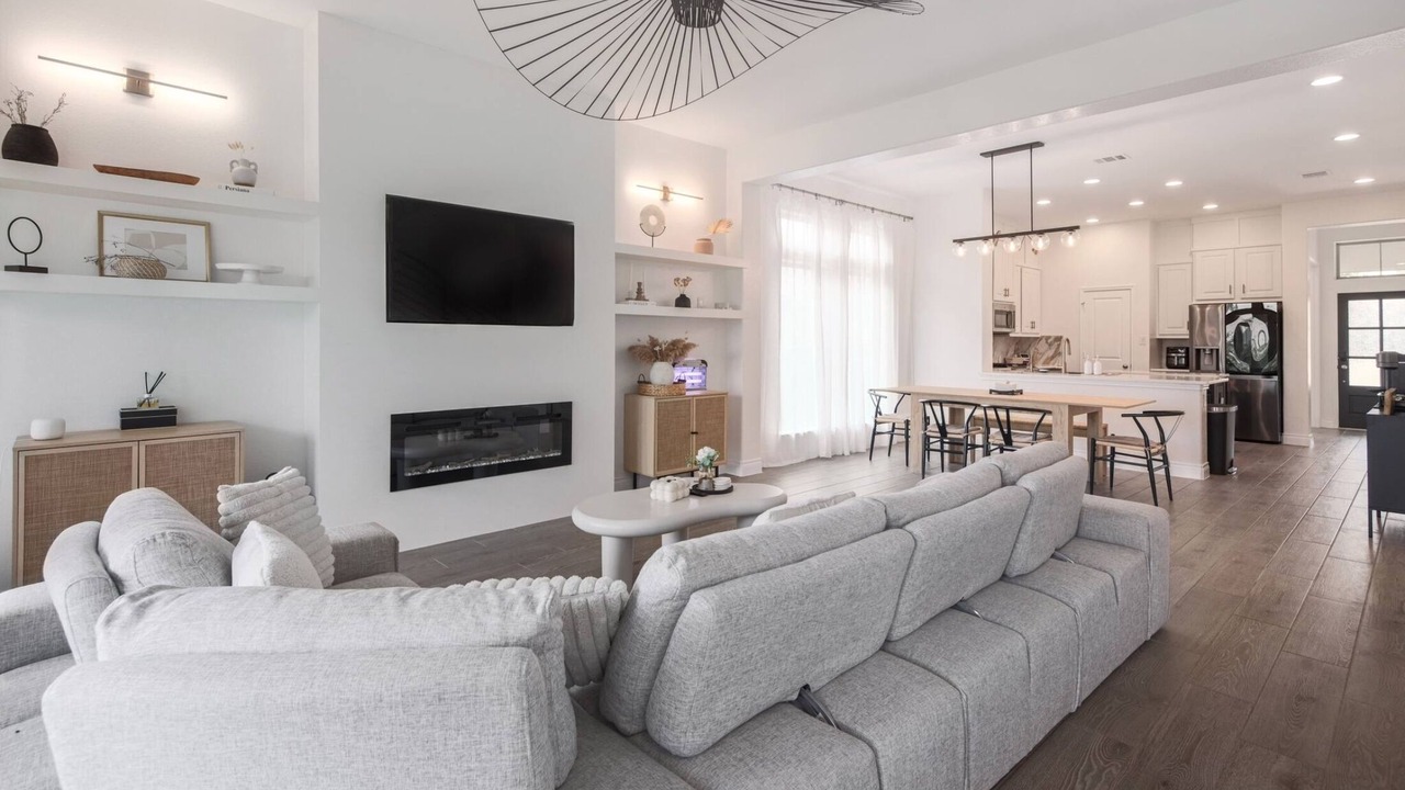 Photo of Livingroom in Liberty Hill