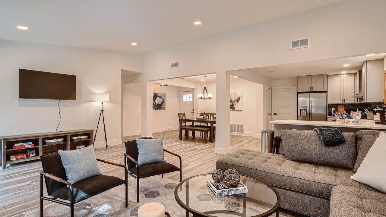 Photo of Livingroom in Walnut Crossing