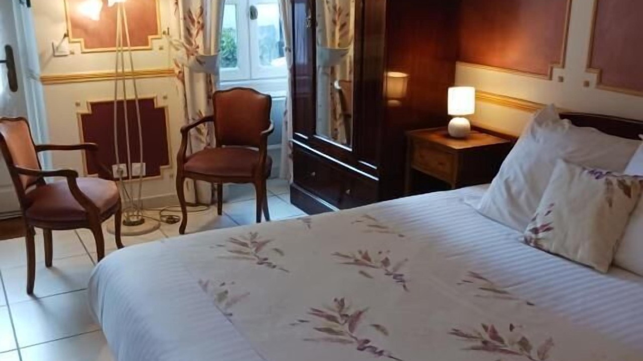 Photo of Others in Issoudun