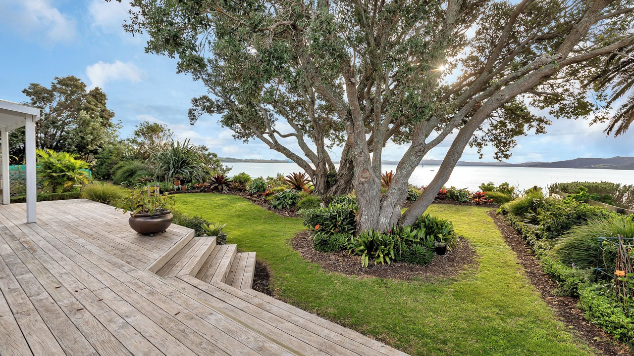 Photo of Outdoor in One Tree Point