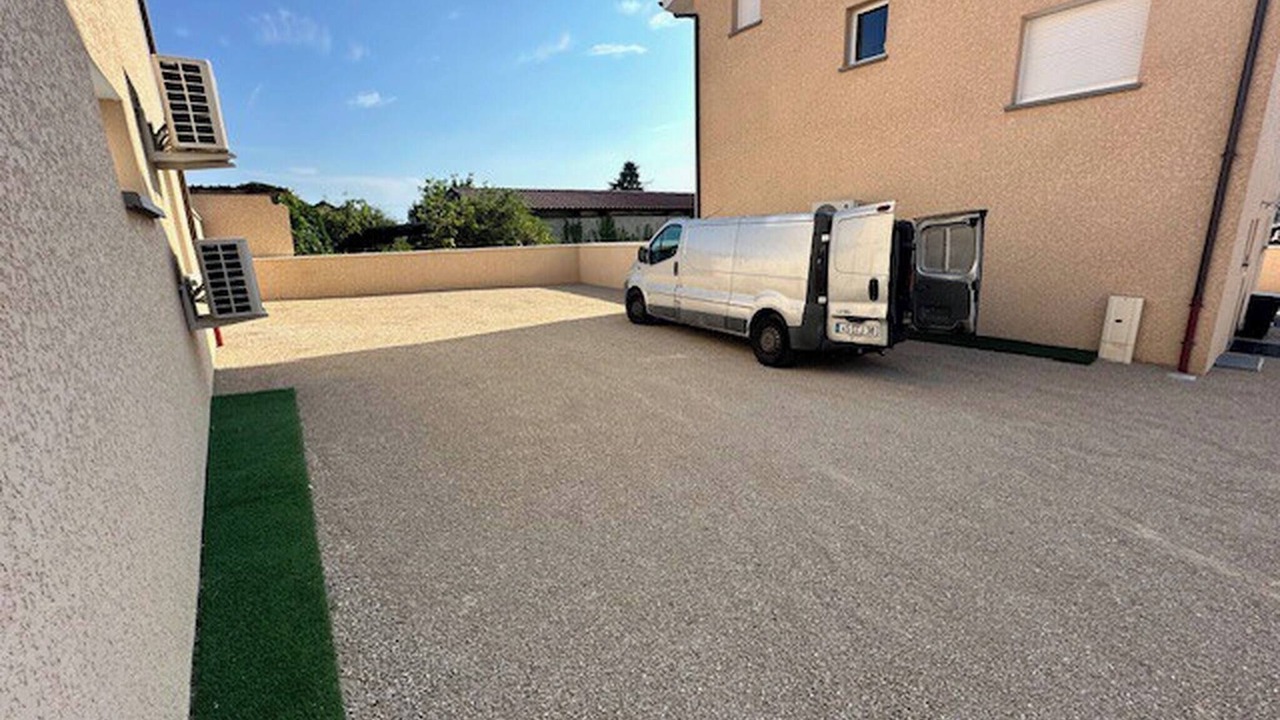 Photo of Outdoor in Satolas-et-Bonce