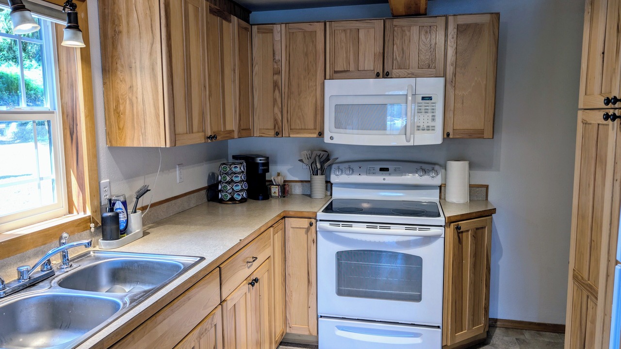Photo of Kitchen in Fort Lewis