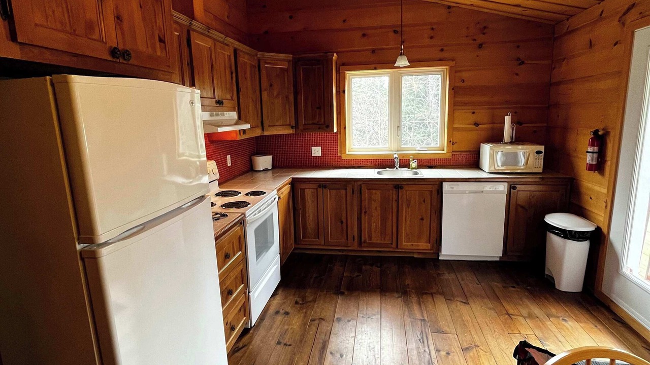 Photo of Kitchen in Notre-Dame-de-la-Merci