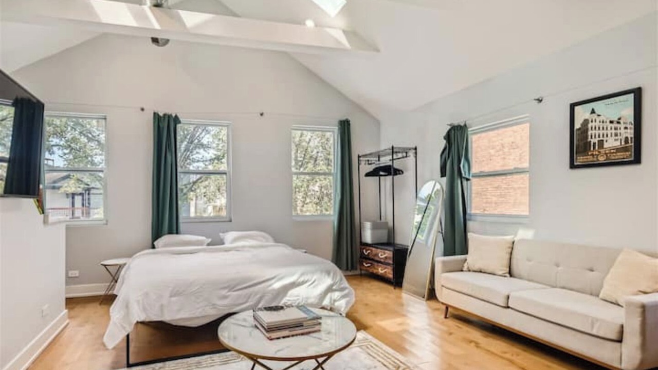 Photo of Livingroom in Lower West Side