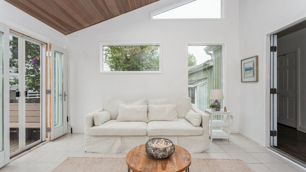 Photo of Livingroom in Fairfield