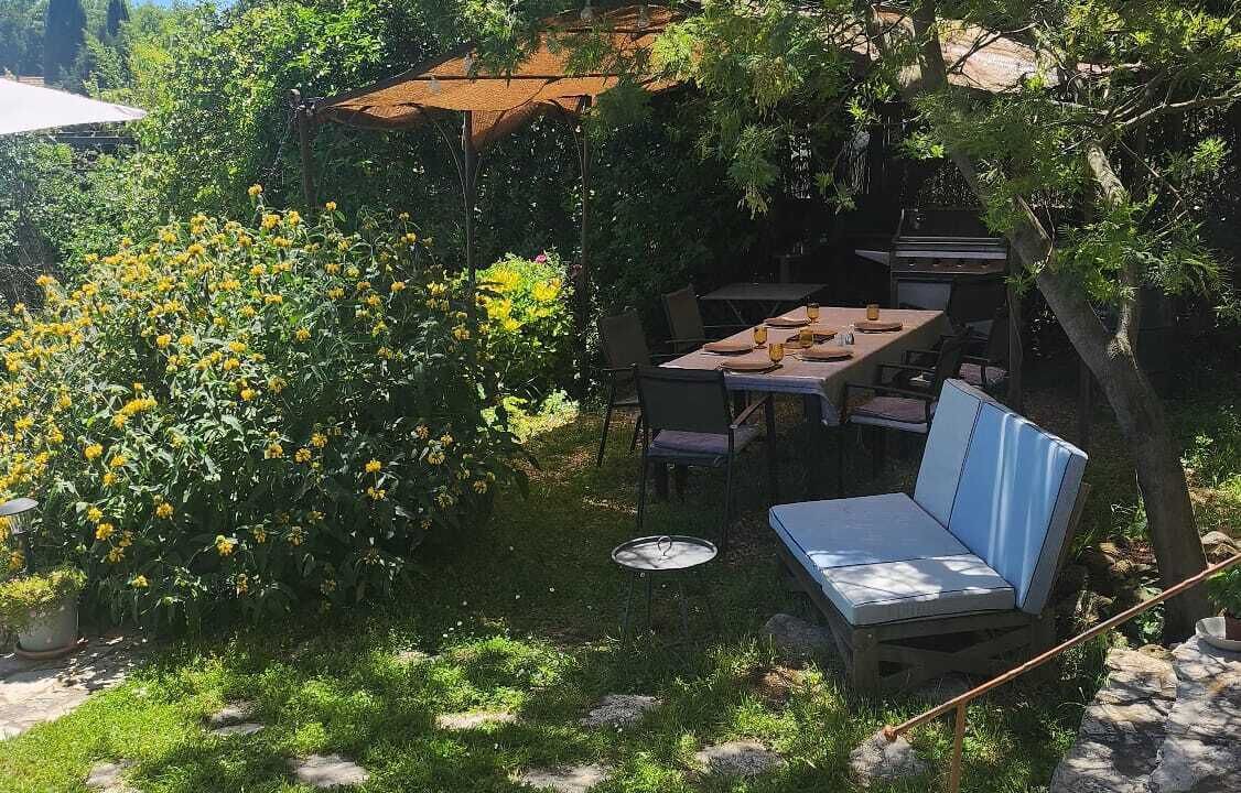 Photo of Outdoor in Saint-Mamert-du-Gard