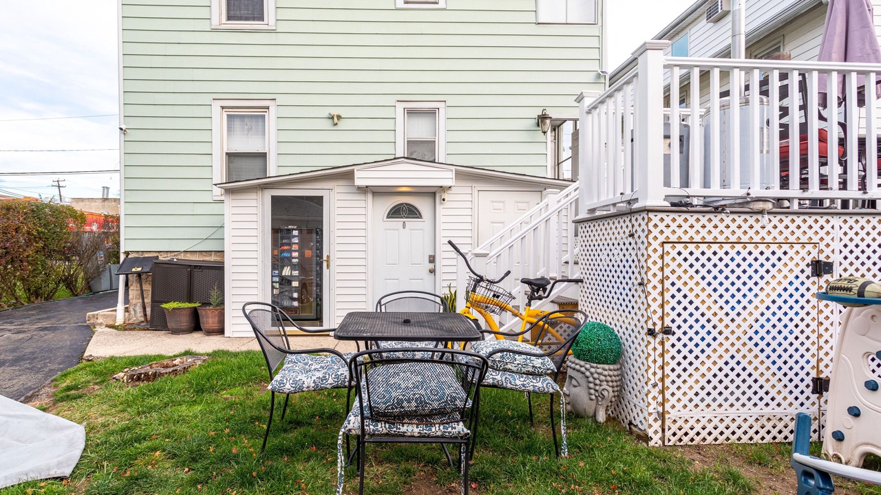 Photo of Outdoor in Cove - East Side - Shippan