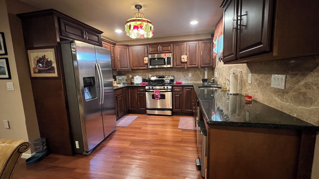 Photo of Kitchen in Hillside