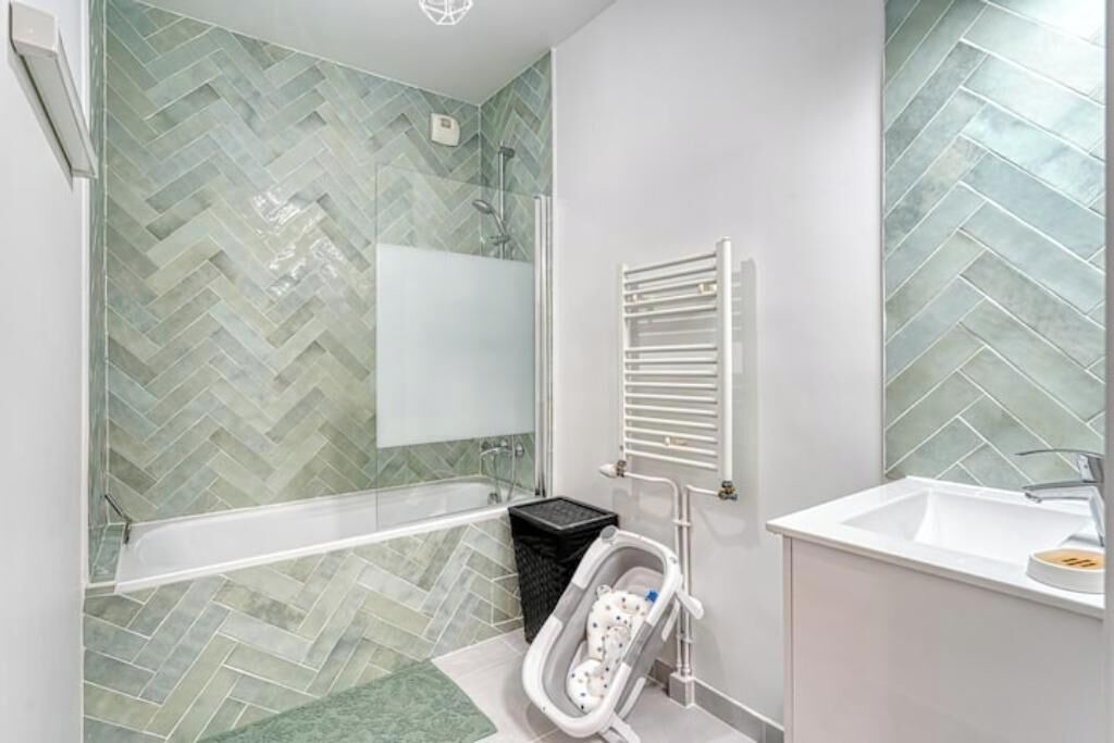 Photo of Others in Chessy