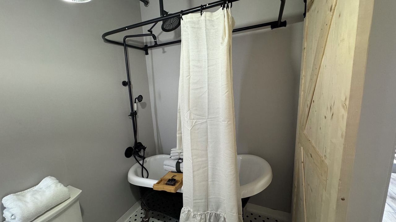 Photo of Bathroom in Historic District