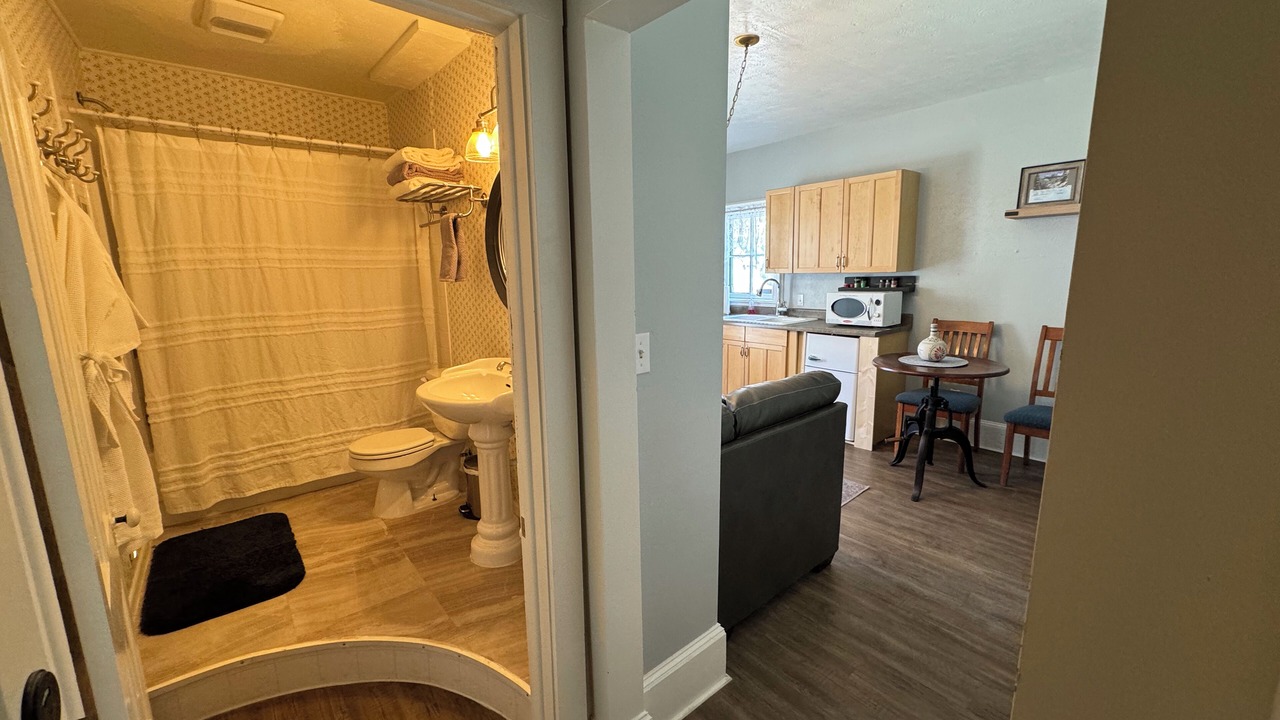 Photo of Bathroom in Historic District