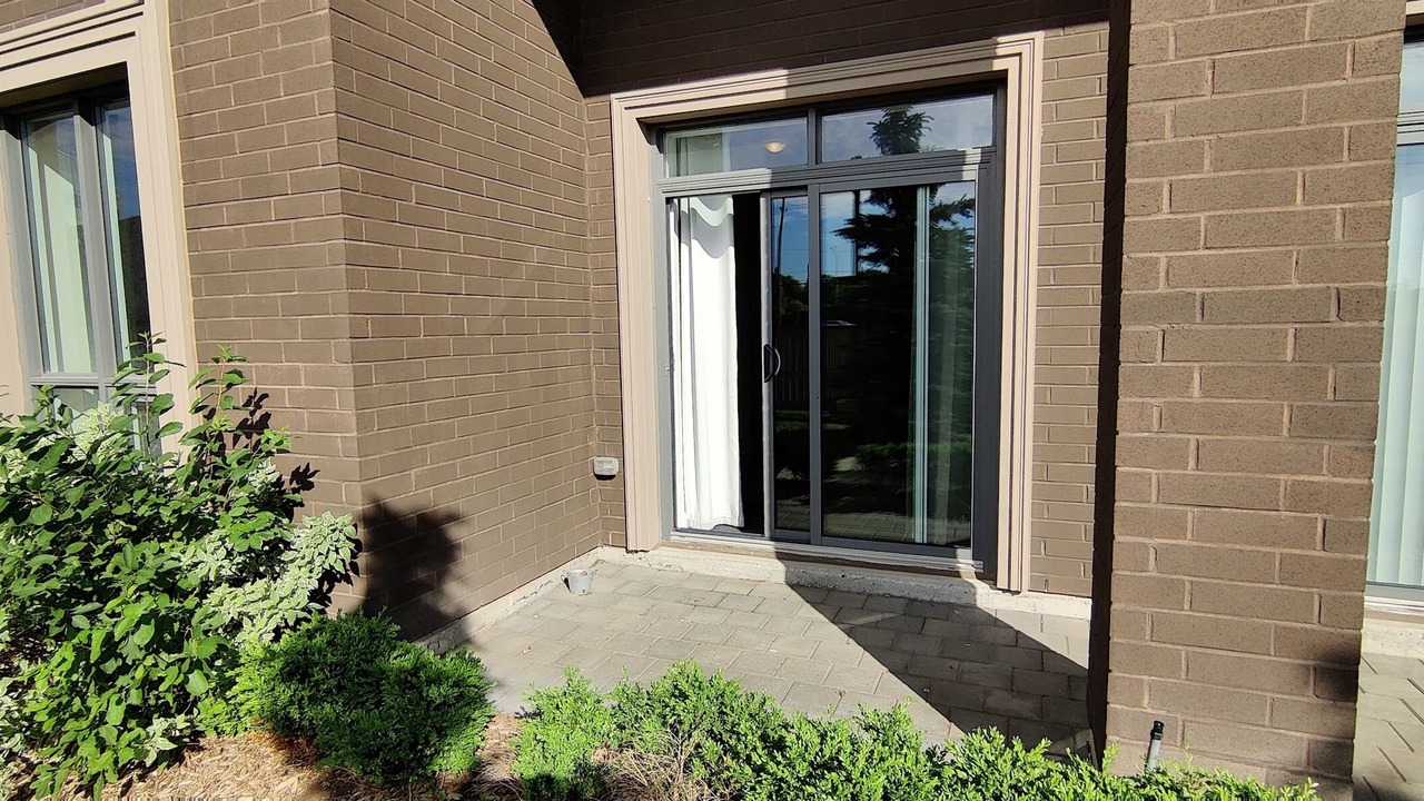Photo of Outdoor in Oakville