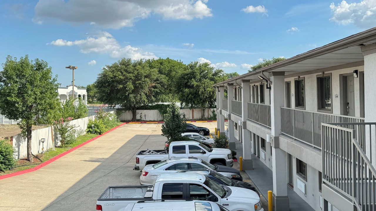 Photo of Outdoor in Northside