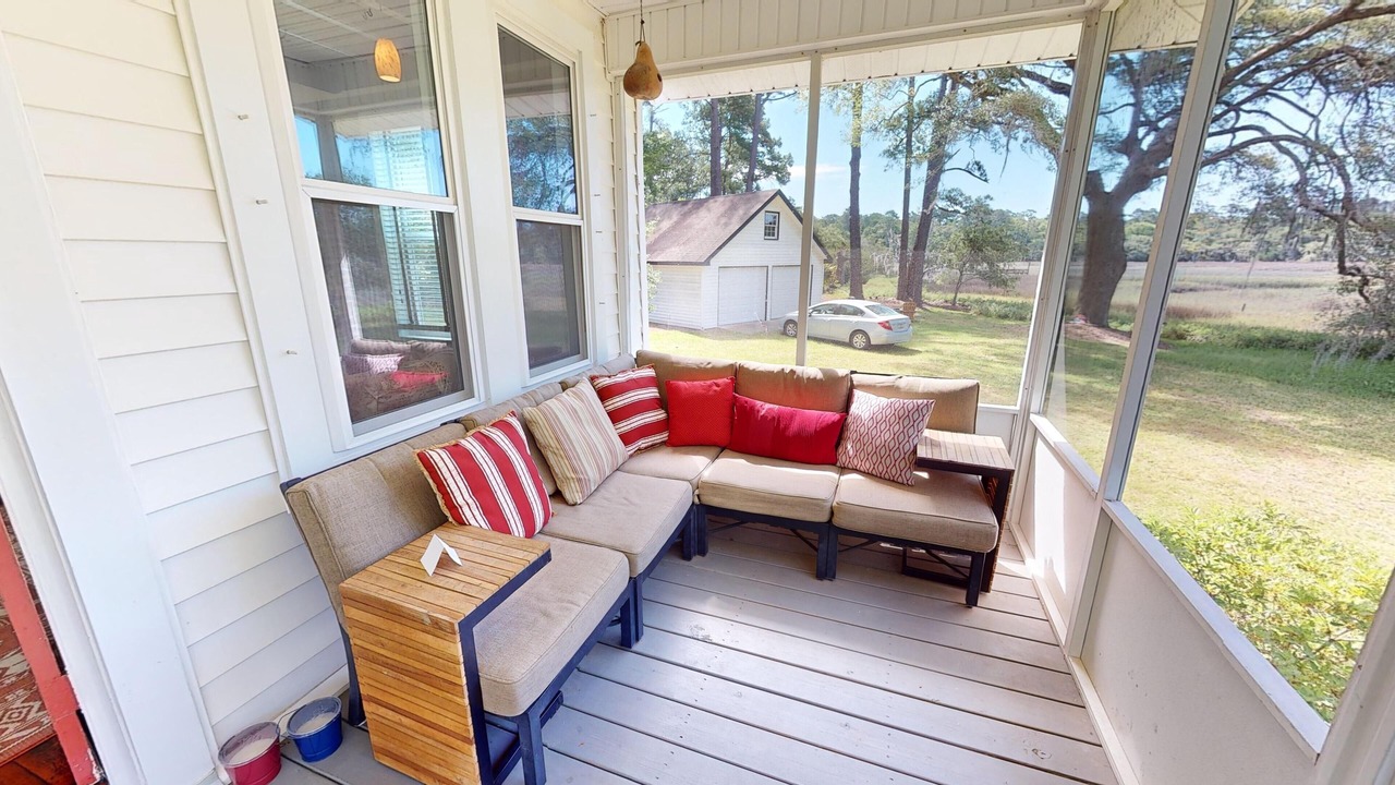 Photo of Patio Balcony in Edisto Island