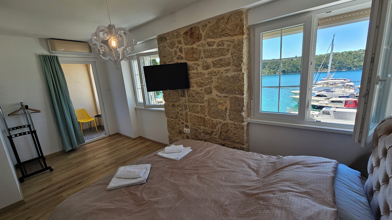 Photo of Bedroom in Omisalj