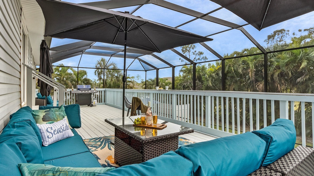 Photo of Outdoor in Jacarandas