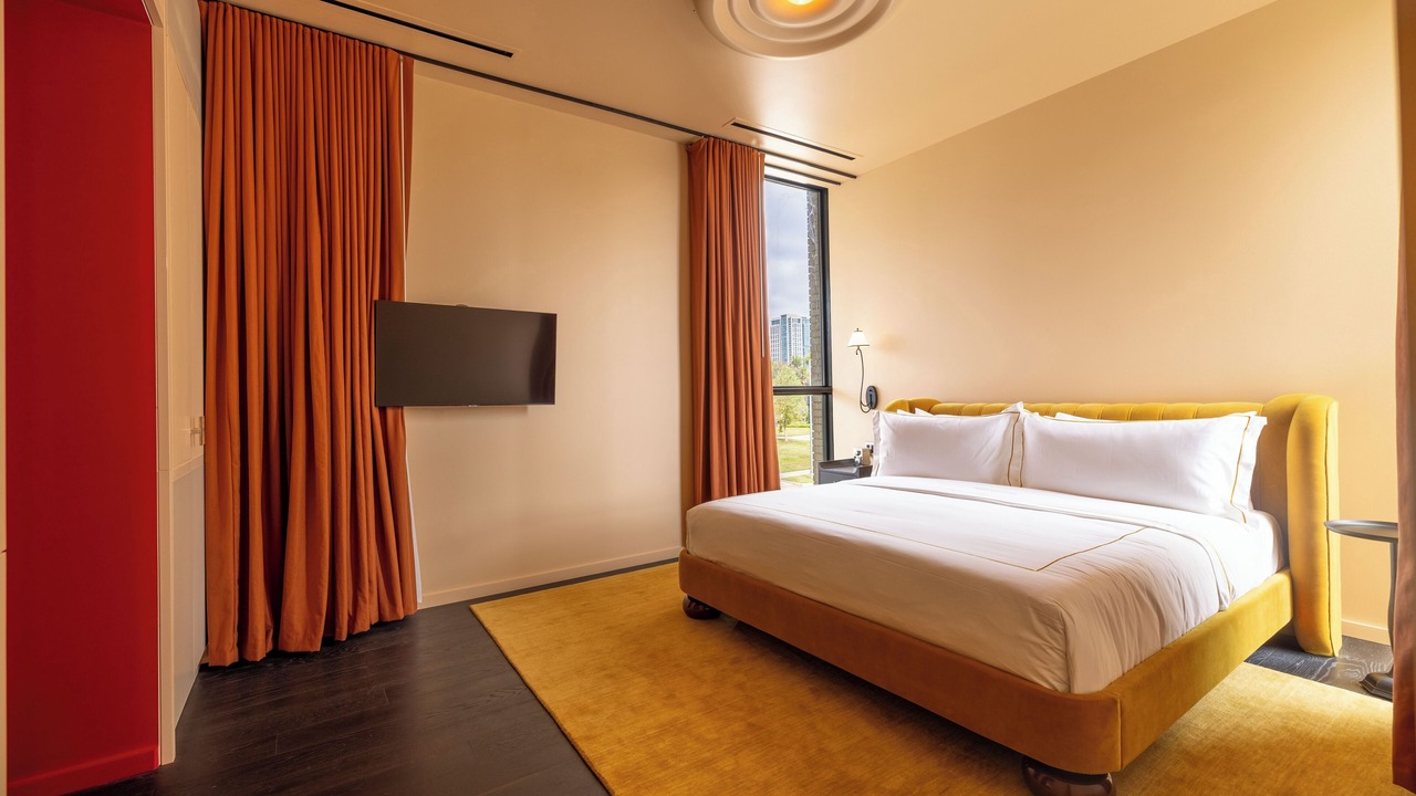 Photo of Bedroom in Neartown
