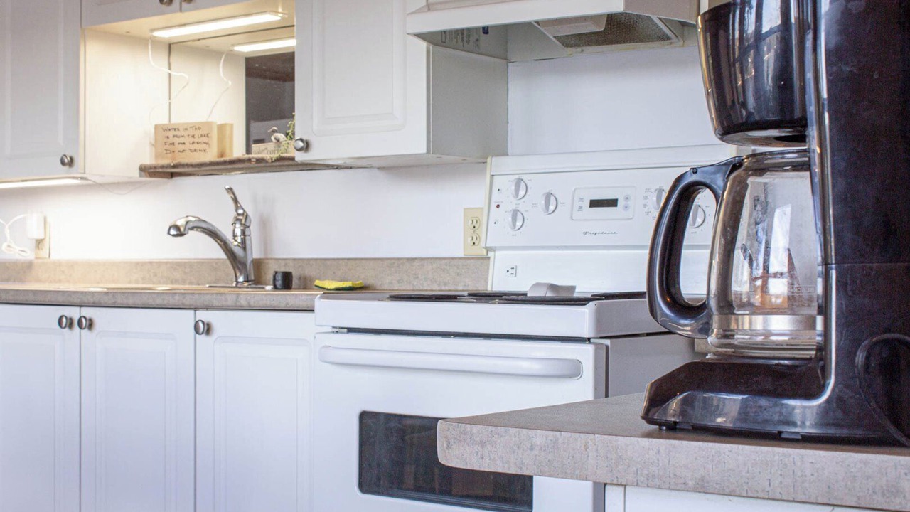 Photo of Kitchen in Algonquin Highlands