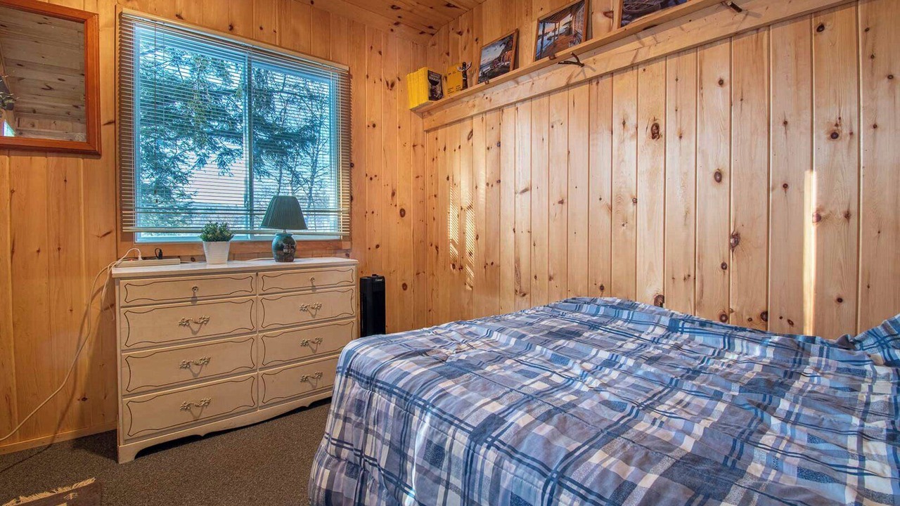 Photo of Others in Algonquin Highlands