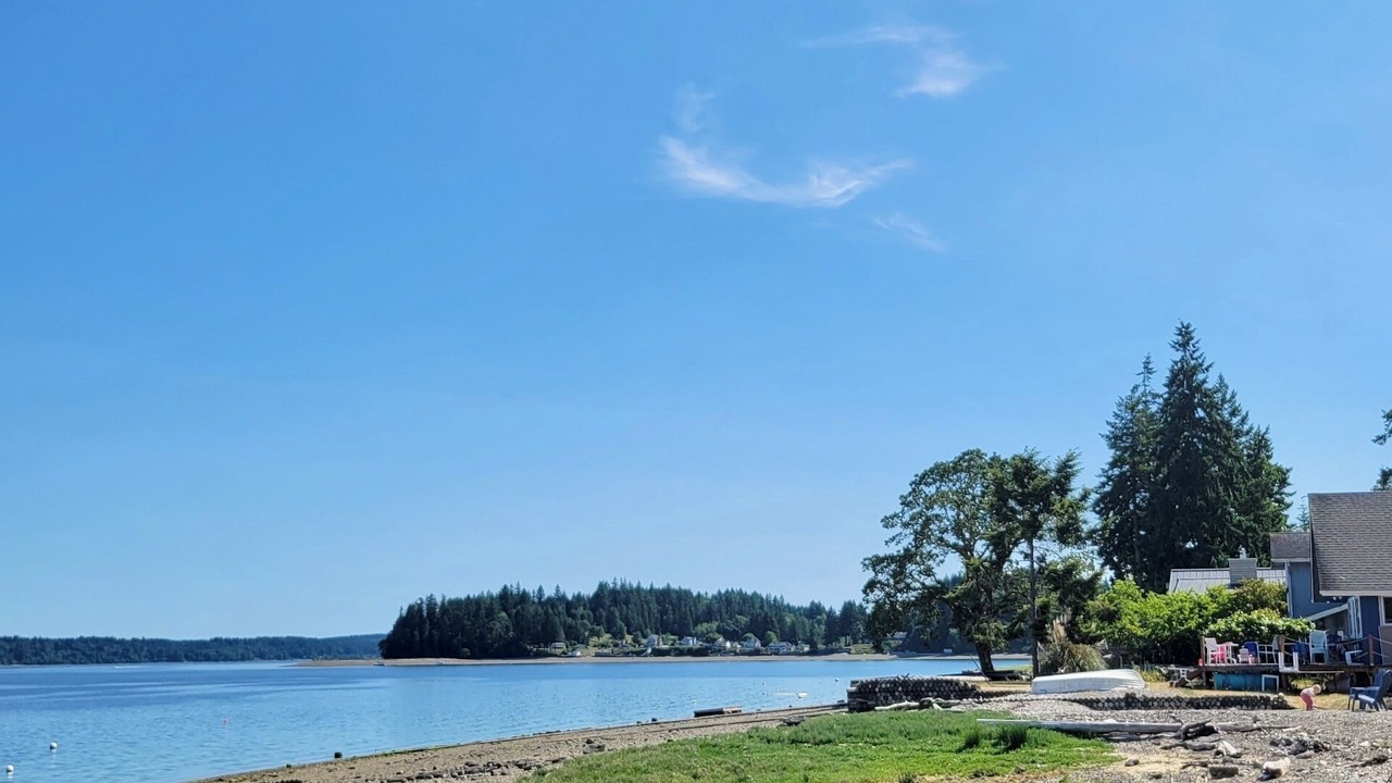 Photo of Others in Burley