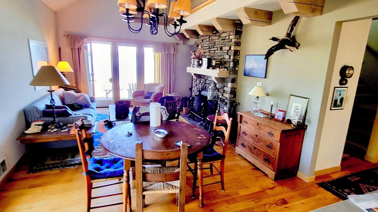 Photo of Others in Burley