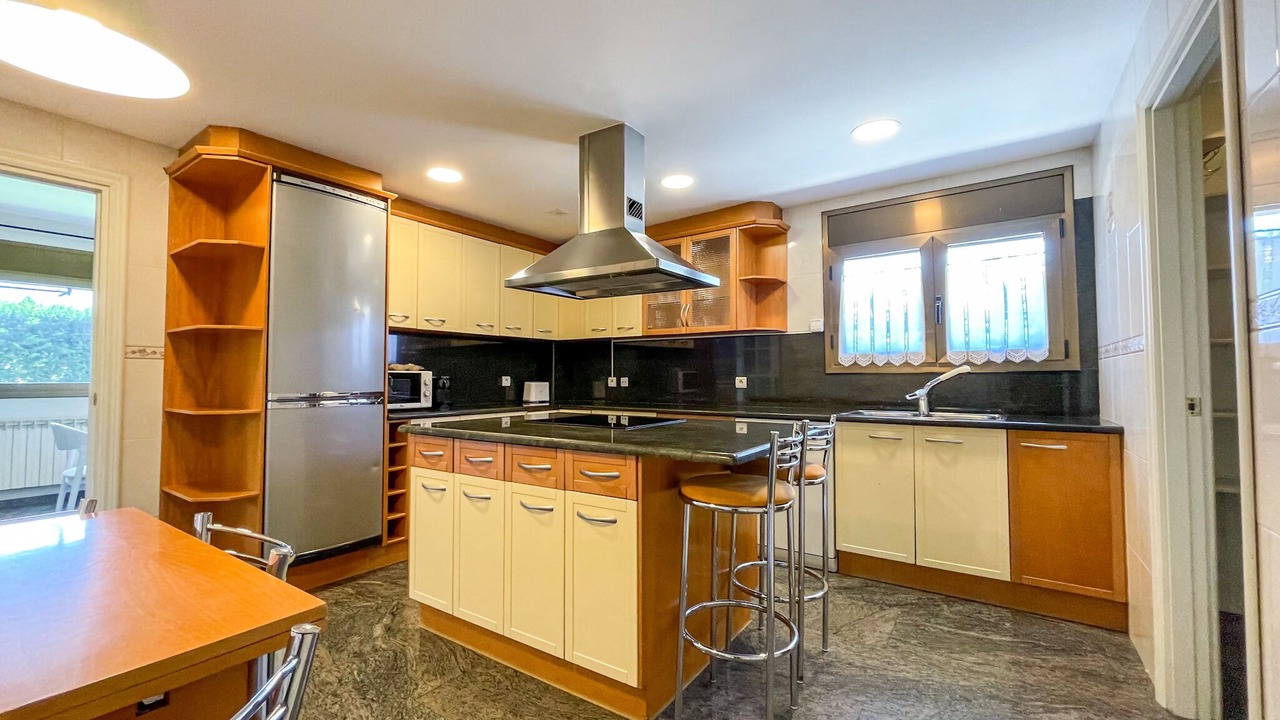 Photo of Kitchen in Palau-de-Cerdagne