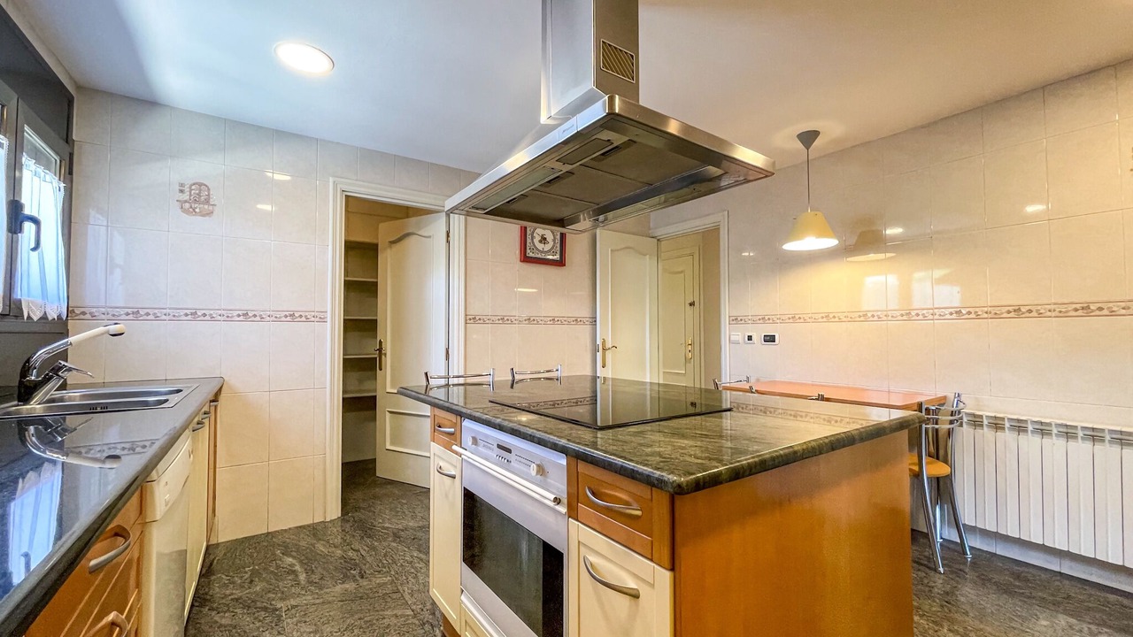 Photo of Kitchen in Palau-de-Cerdagne