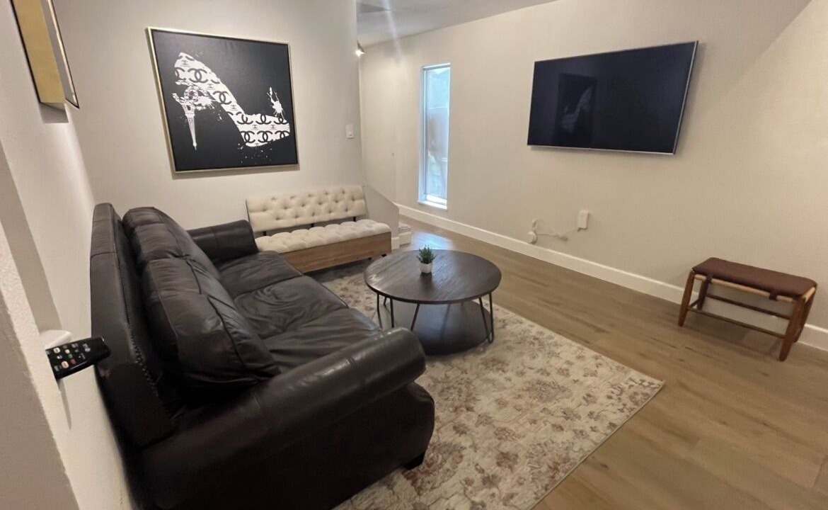 Photo of Livingroom in Parker Lane