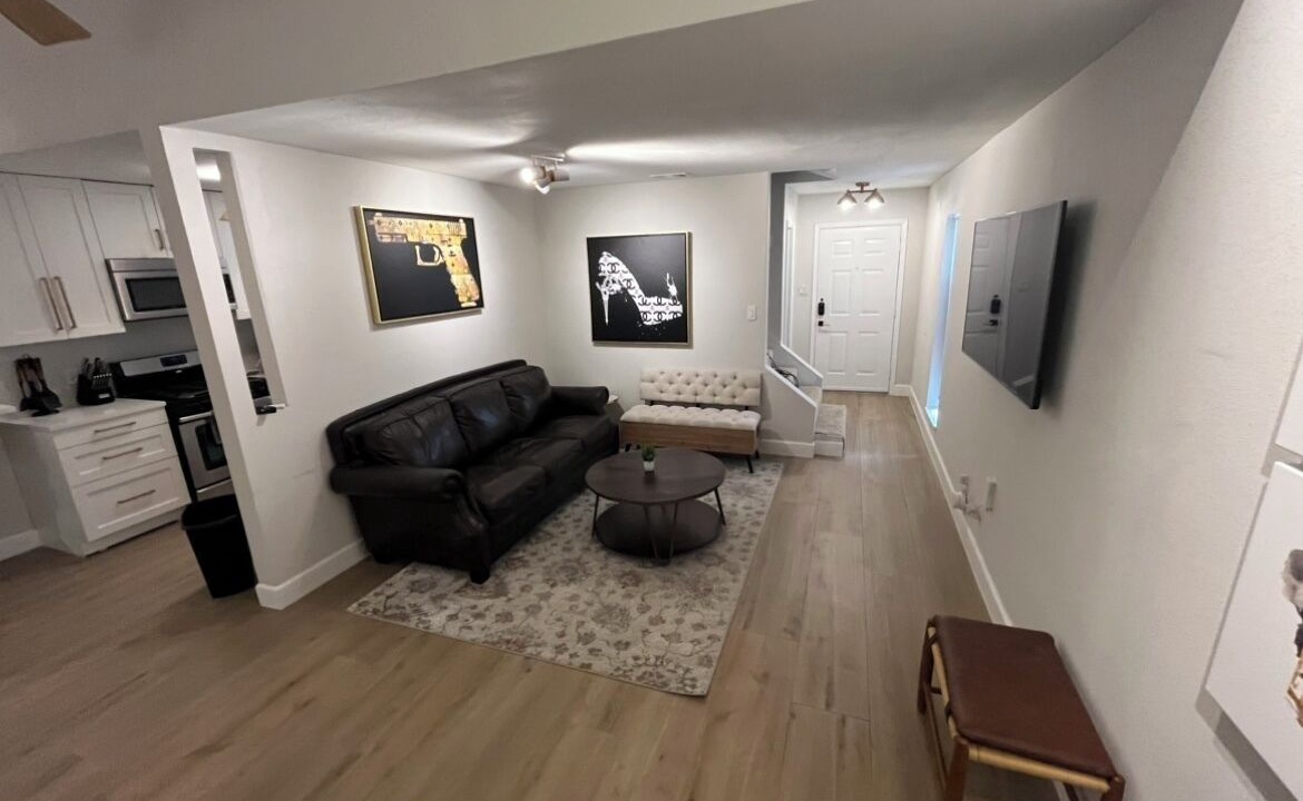 Photo of Livingroom in Parker Lane