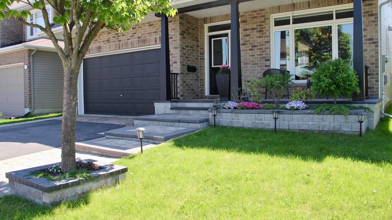 Photo of Outdoor in Ottawa Division
