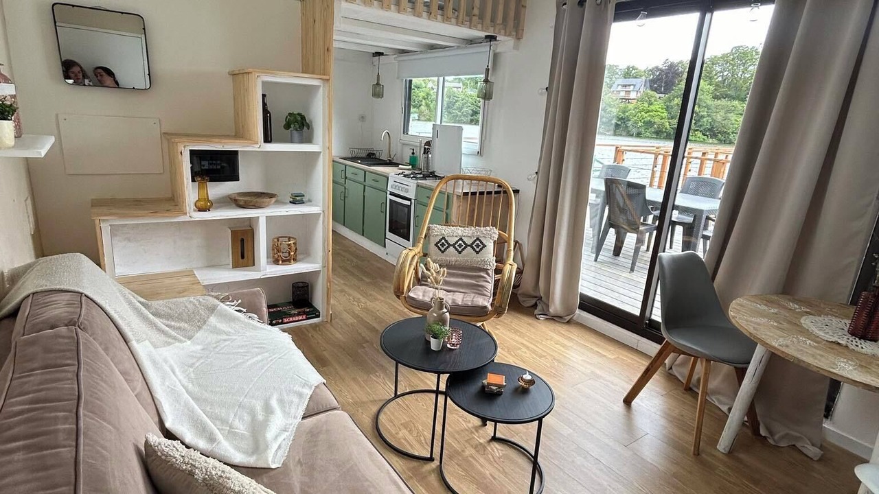 Photo of Livingroom in Domalain
