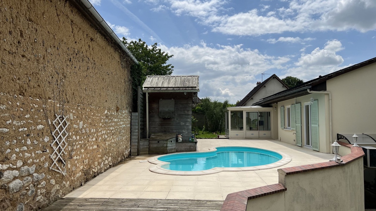 Photo of Others in Morancez