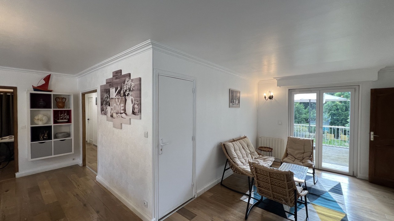 Photo of Others in Morancez