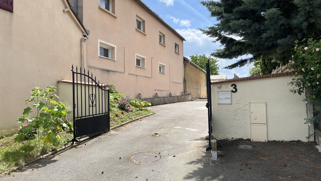 Photo of Outdoor in Morancez