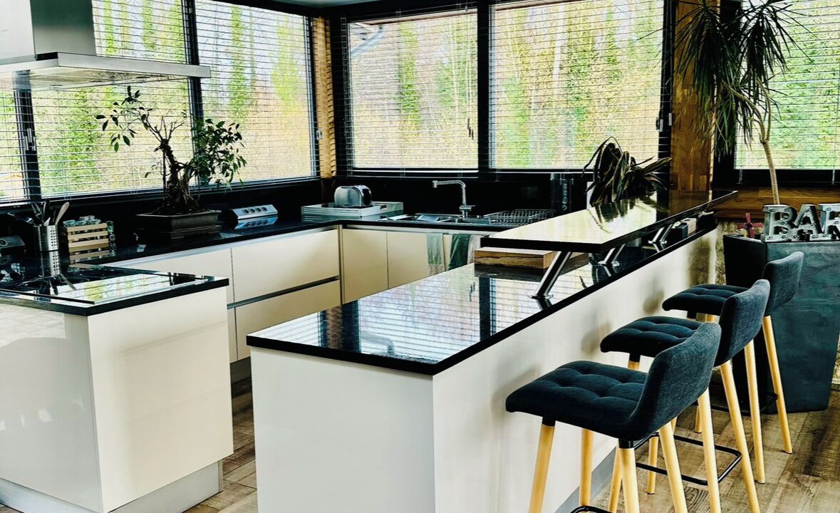 Photo of Kitchen in Fresnoy-la-Riviere